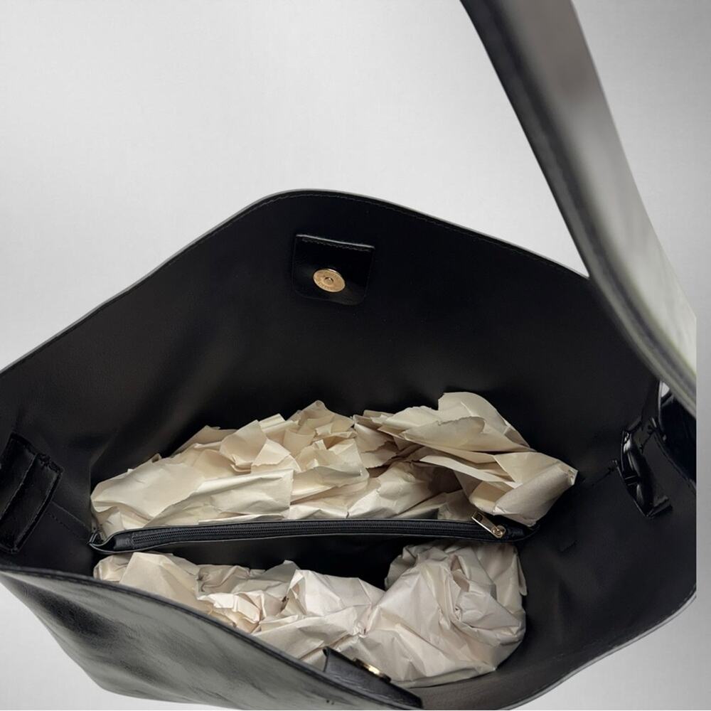FALLS CREEK Women’s Black Large Bucket Tote - Picture 6 of 6